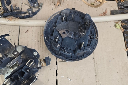 7 Signs That it's Time to Call an Electrician