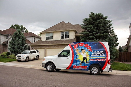Electrical Repair vs. Electrical Troubleshooting: Which Service Do You Need?